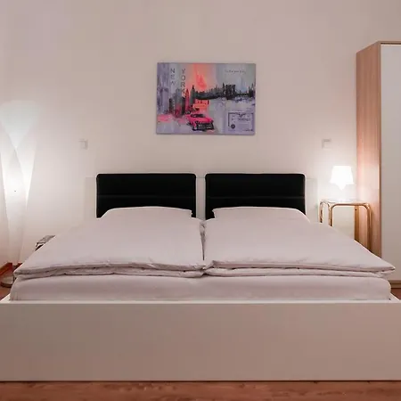 Guest house Am Eschenbach 2*